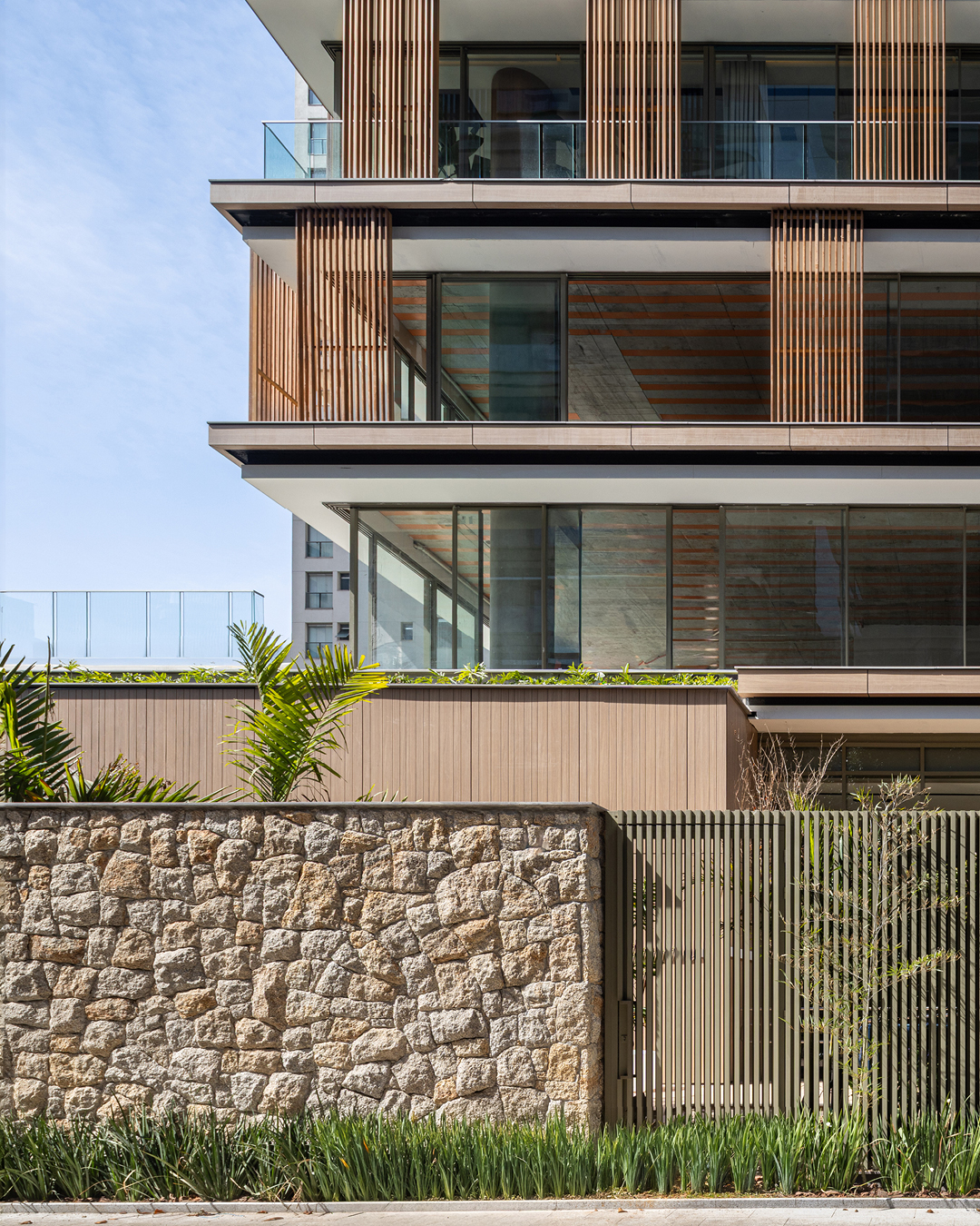 O multipremiado Figueira Leopoldo, torre residencial para a @mpdengenharia e @helbor, ficou pron (8) Figueira Leopoldo da MPD assinado por Perkins&Will